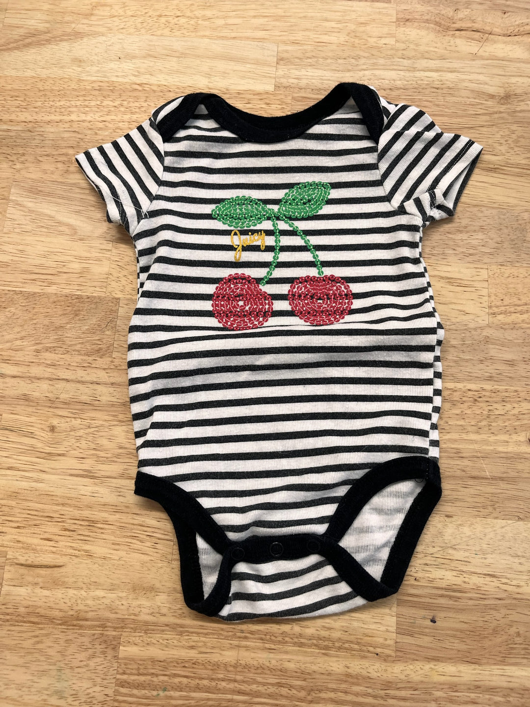 Juicy Couture Bodysuit – Size 3–6 Months