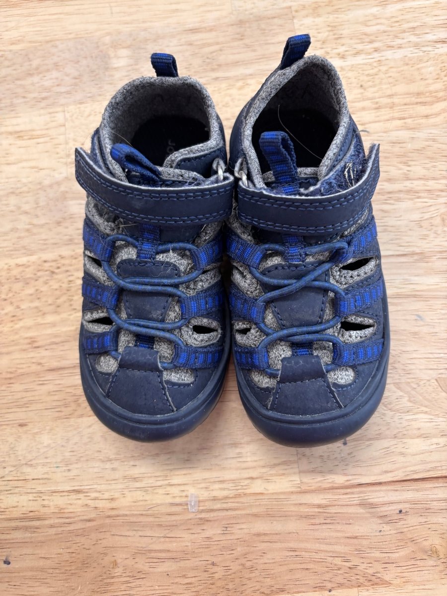 Joe Fresh Size 6 Sandals – Blue Velcro Closed Toe - Nest and Sprout - Consignment