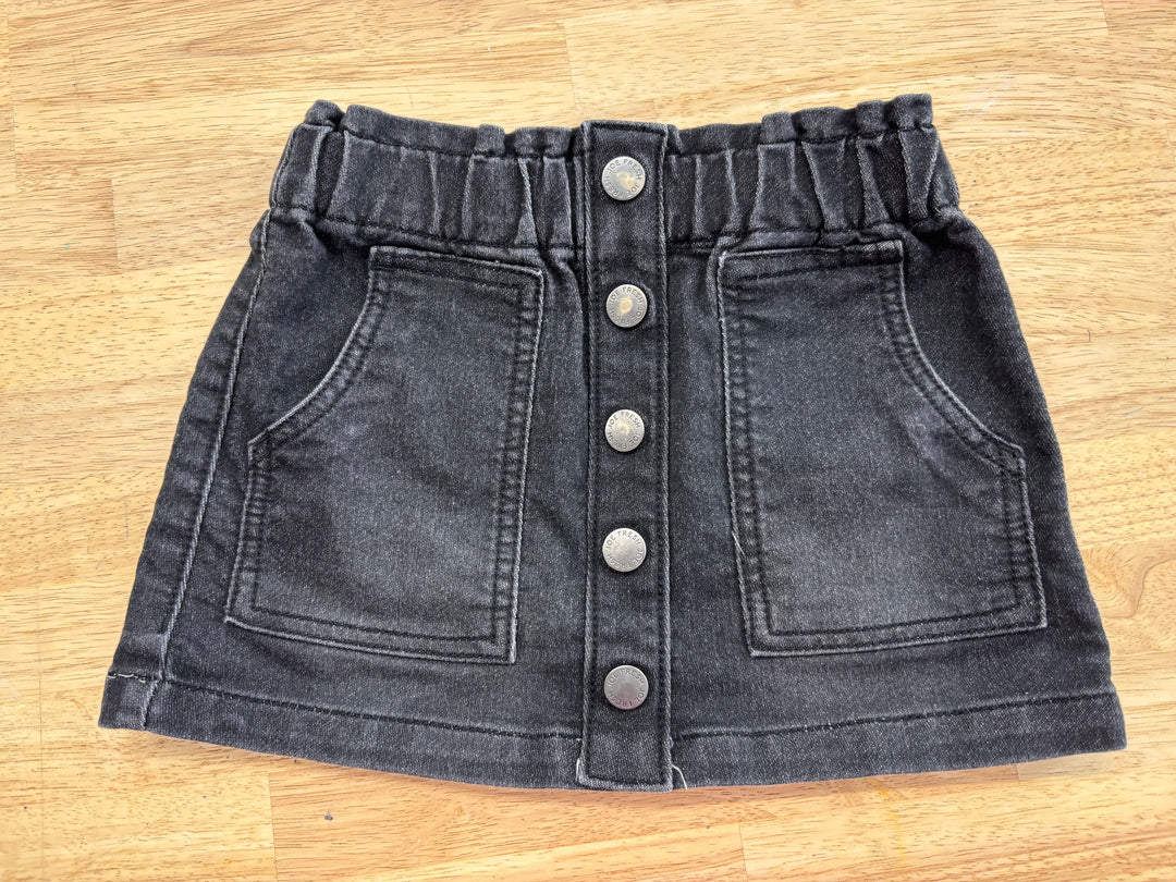 Joe Fresh Size 6 Skirt – Black Denim
