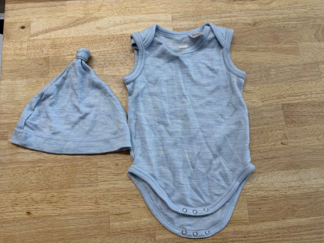 Lily & Dan Merino Bodysuit & Hat – 6–12M | Light Blue - Nest and Sprout - Consignment