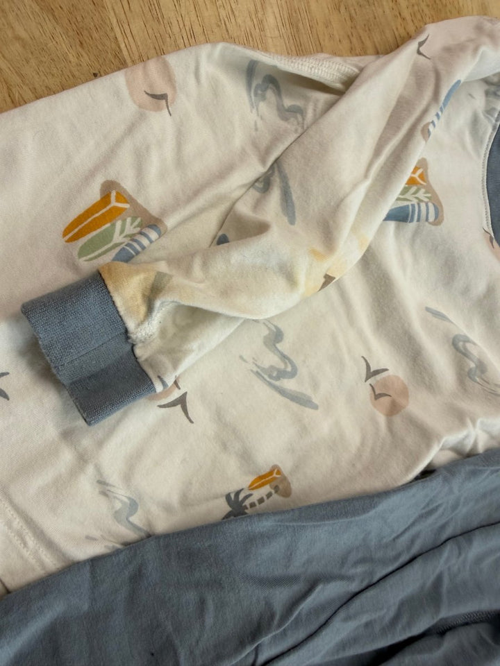 Nest Designs PJ Set – 12–18M | Surf Print Bamboo | Play - Nest and Sprout - Consignment