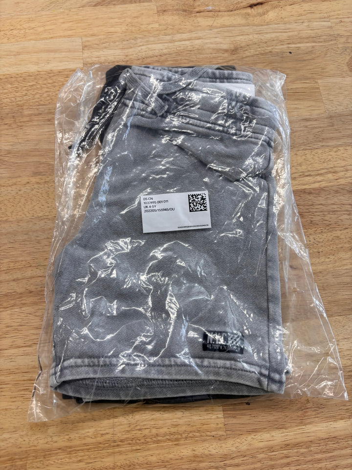 H&M Shorts 2-Pack – Size 4-5 Grey & Black NWT