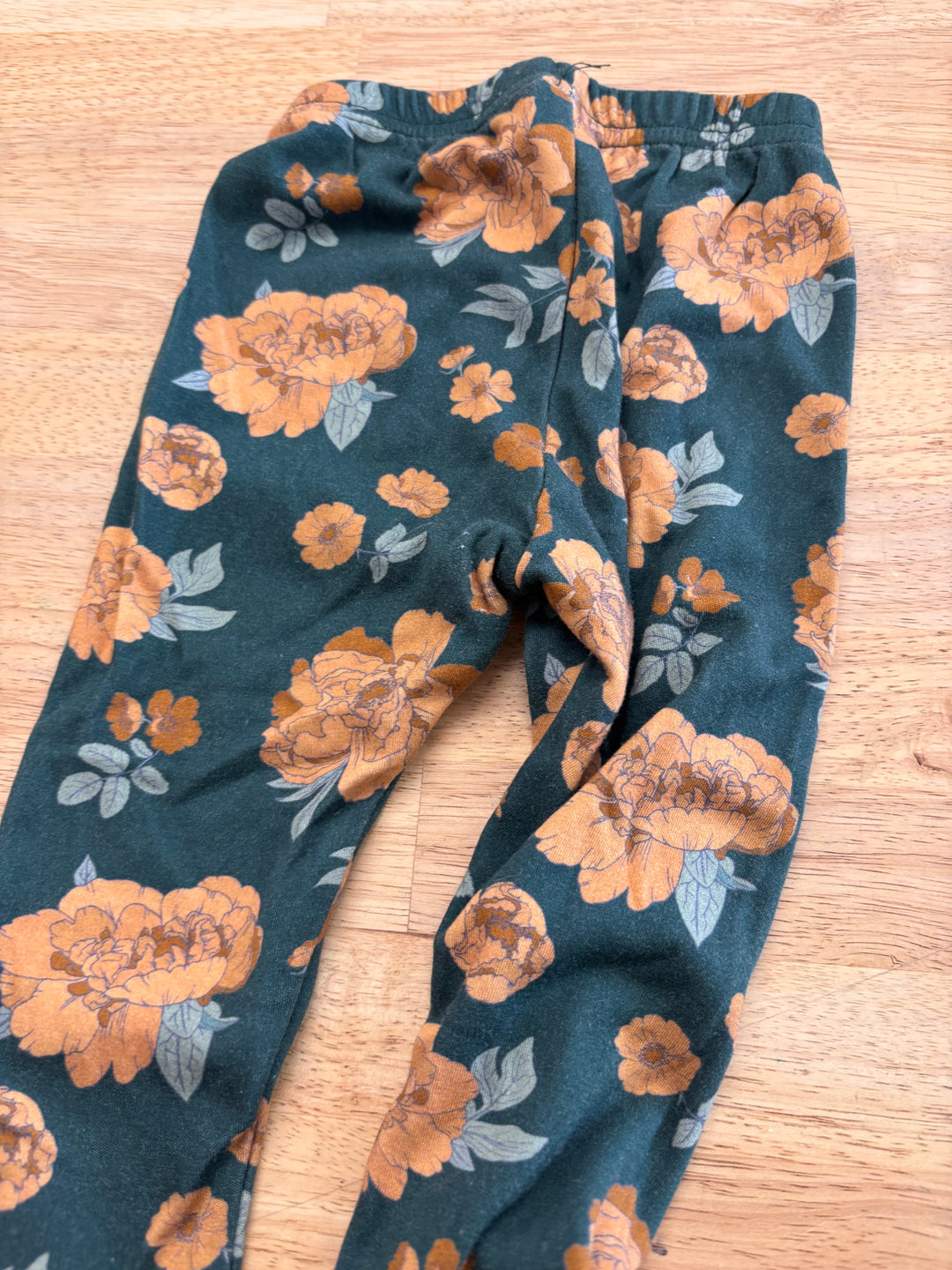 Little & Lively Leggings – Size 6-9M Marigold on Green