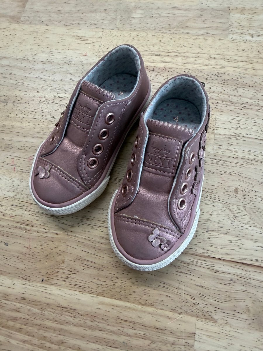 Next Slip - On Shoes – 4 | Dusty Rose Butterfly - Nest and Sprout - Consignment