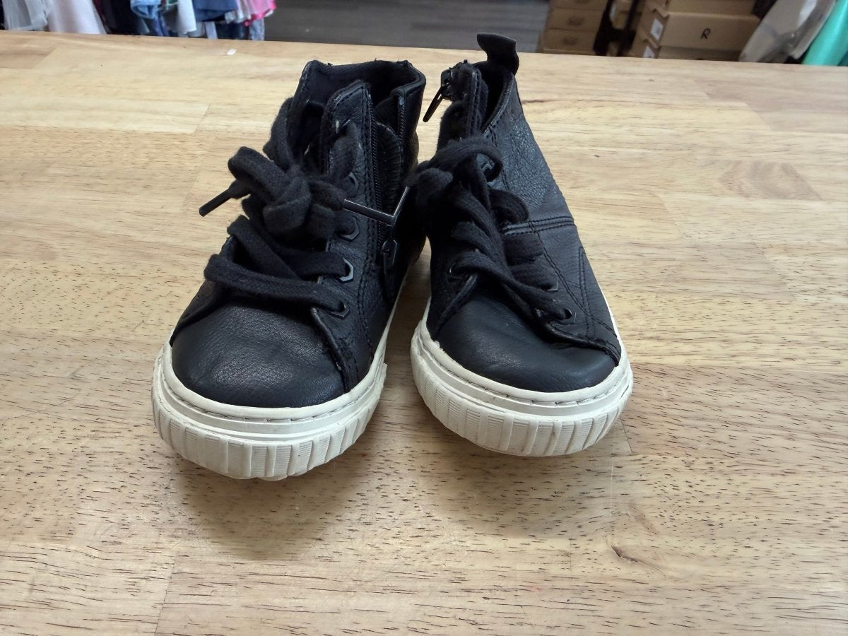 Zara Ankle Bootie – 22 | Side Zipper - Nest and Sprout - Consignment