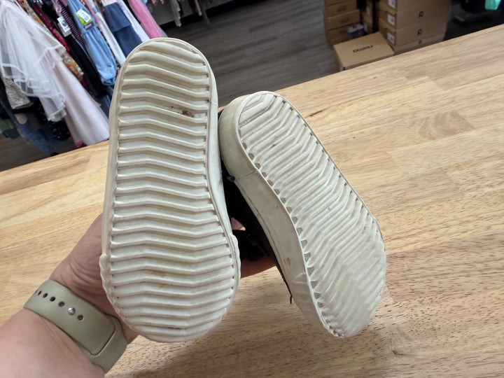 Zara Ankle Bootie – 22 | Side Zipper