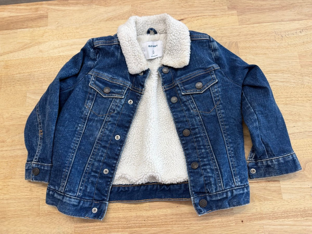 Old Navy Sherpa - Lined Denim Jacket – 4Y | Medium Dark Wash - Nest and Sprout - Consignment