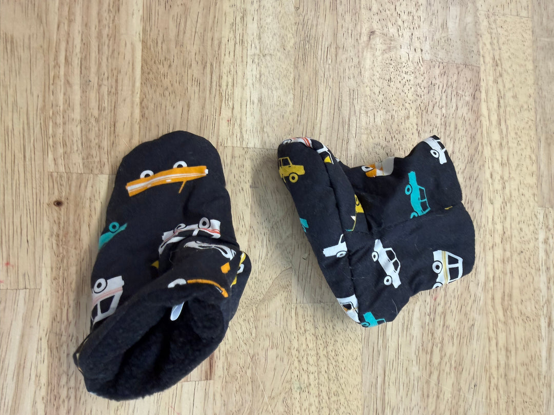 Cute Booties Pull-On Bootie – 0–6M | Car Print