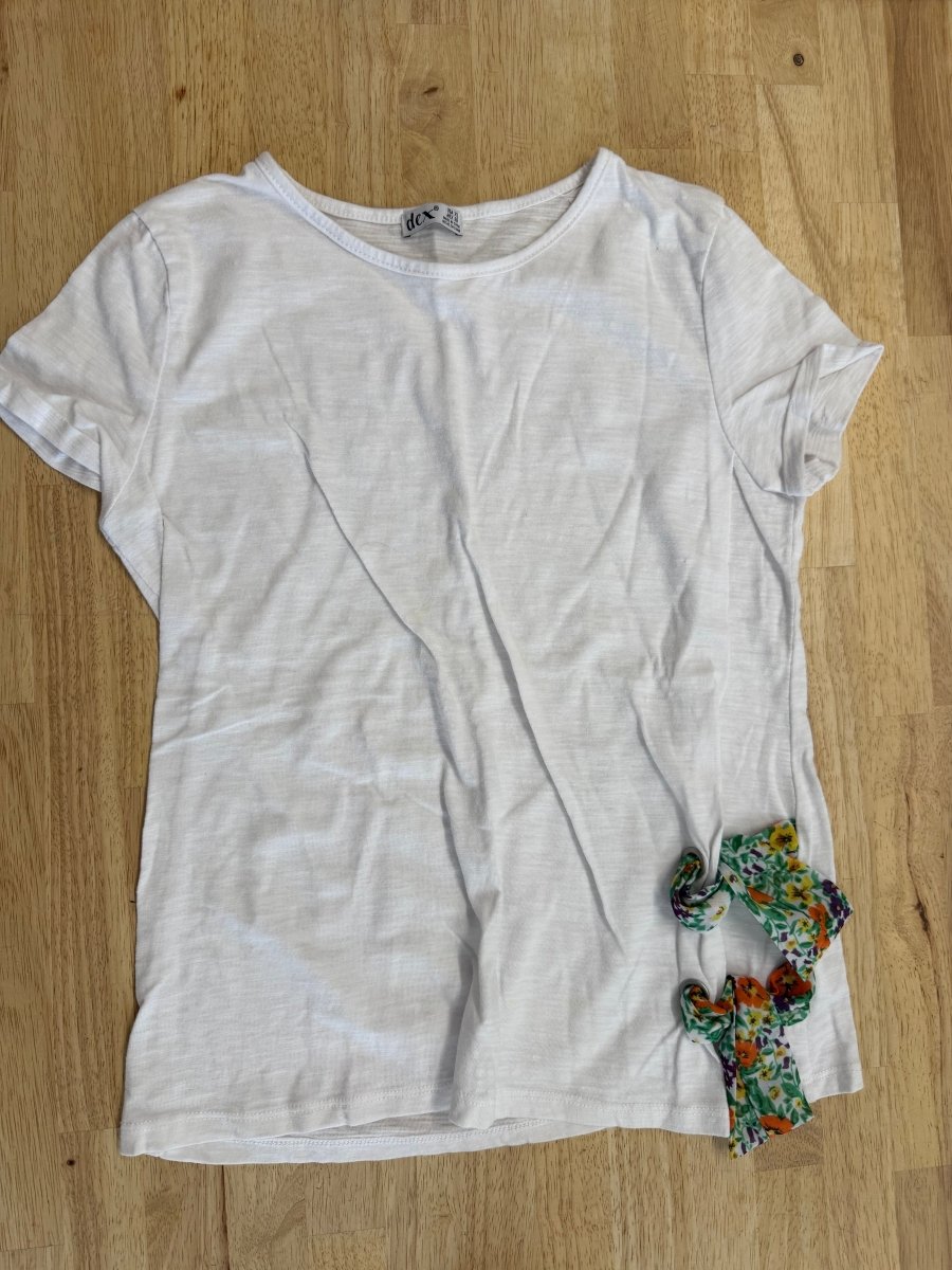 Dex Youth Top – XL | White Short Sleeve with Bow Detail - Nest and Sprout - Consignment