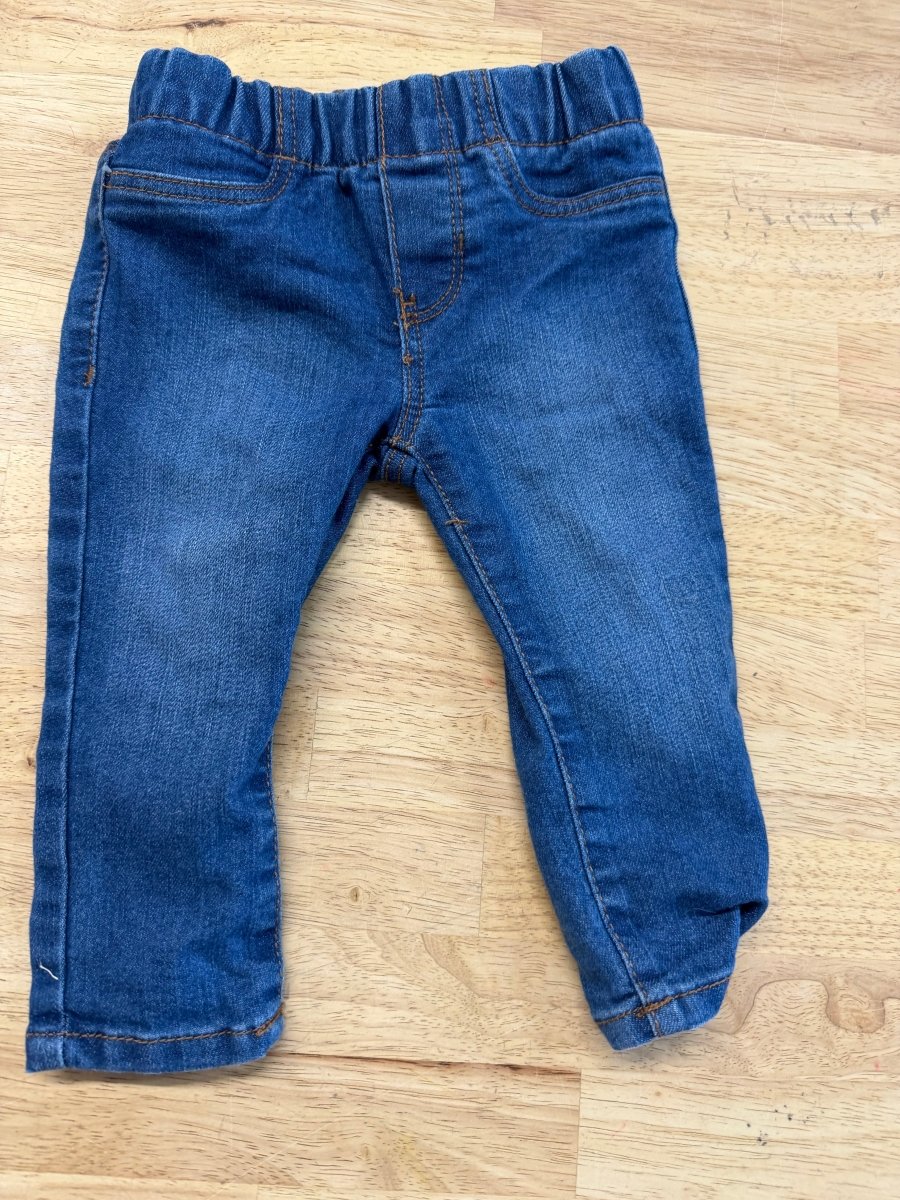 OshKosh Denim Jeggings – 12M | Pull - On - Nest and Sprout - Consignment