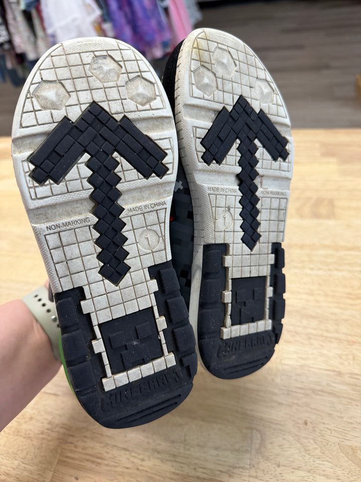 Minecraft Velcro Sneakers – Size 13