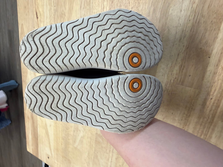 Bogs Velcro Shoes – Size 10 | Black