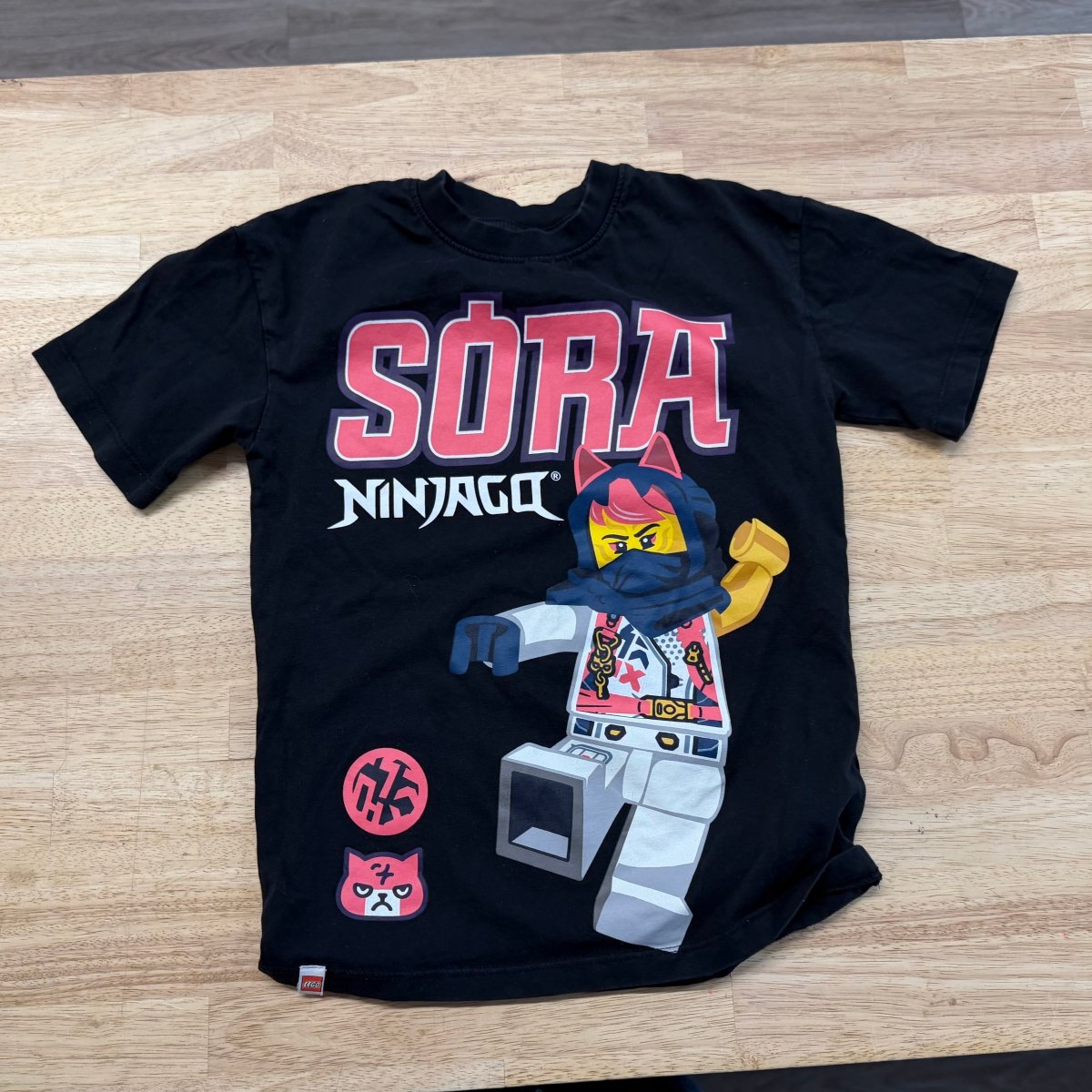 H&M Graphic T-Shirt – 6/7Y | Ninja Print - Nest and Sprout - Consignment