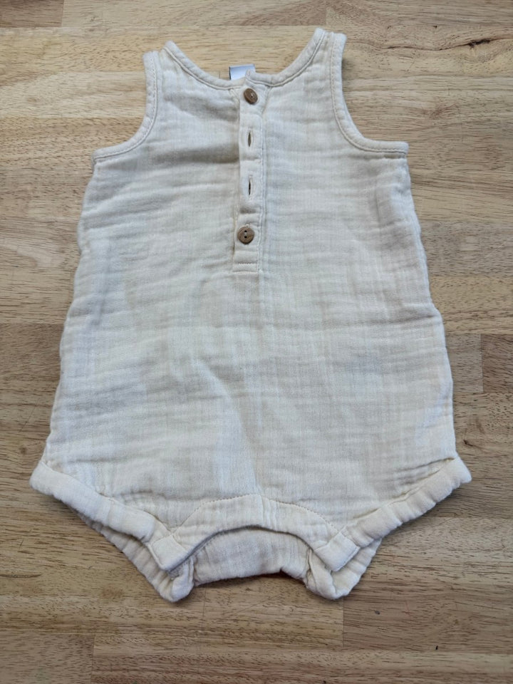 Old Navy Bubble Romper – 6–12M | Cream