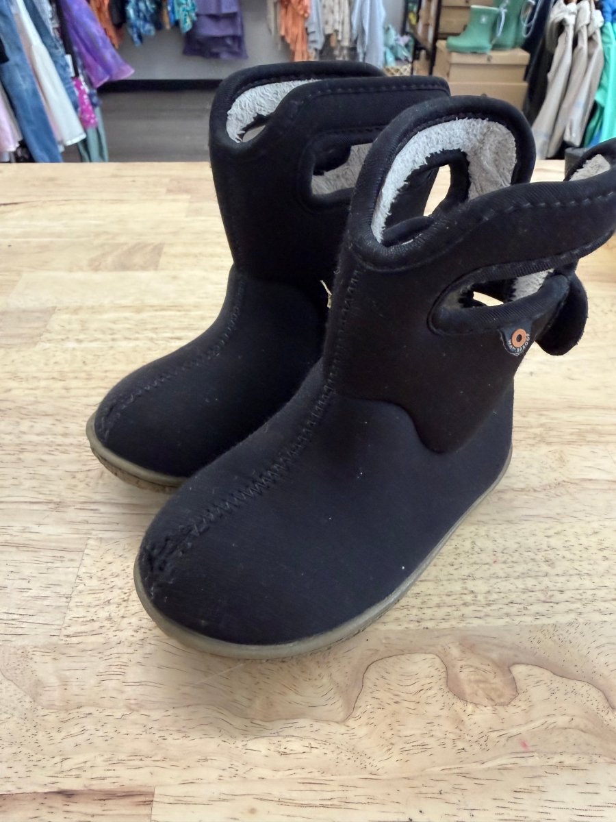 Bogs Winter Boots – US 7 | Rated - 10°C - Nest and Sprout - Consignment