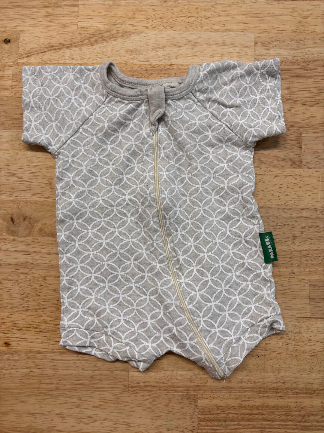 Parade Organics 0-3M Grey Geometric Romper