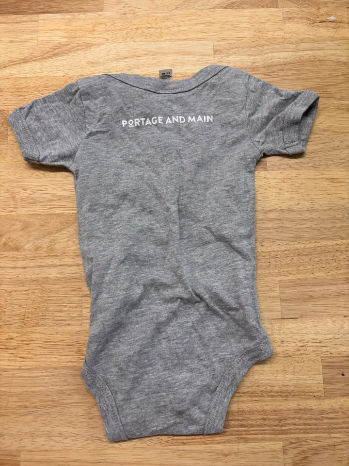 Portage & Main 6-12M Bodysuit