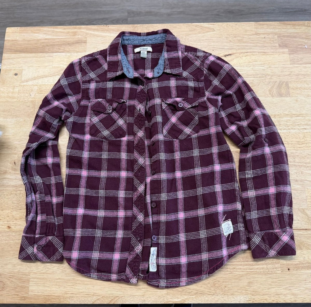 Silver Jeans Flannel – Size 8 | Burgundy & Pink Plaid - Nest and Sprout - Consignment