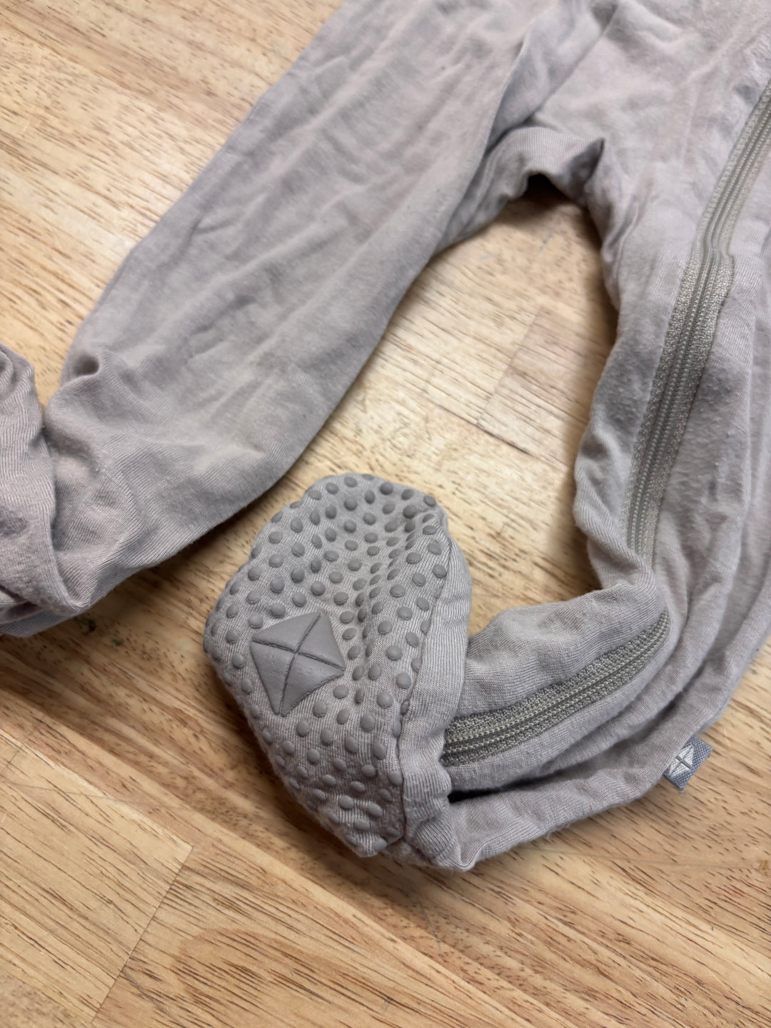 Kyte Baby Footed Sleeper – Beige – 6-12M