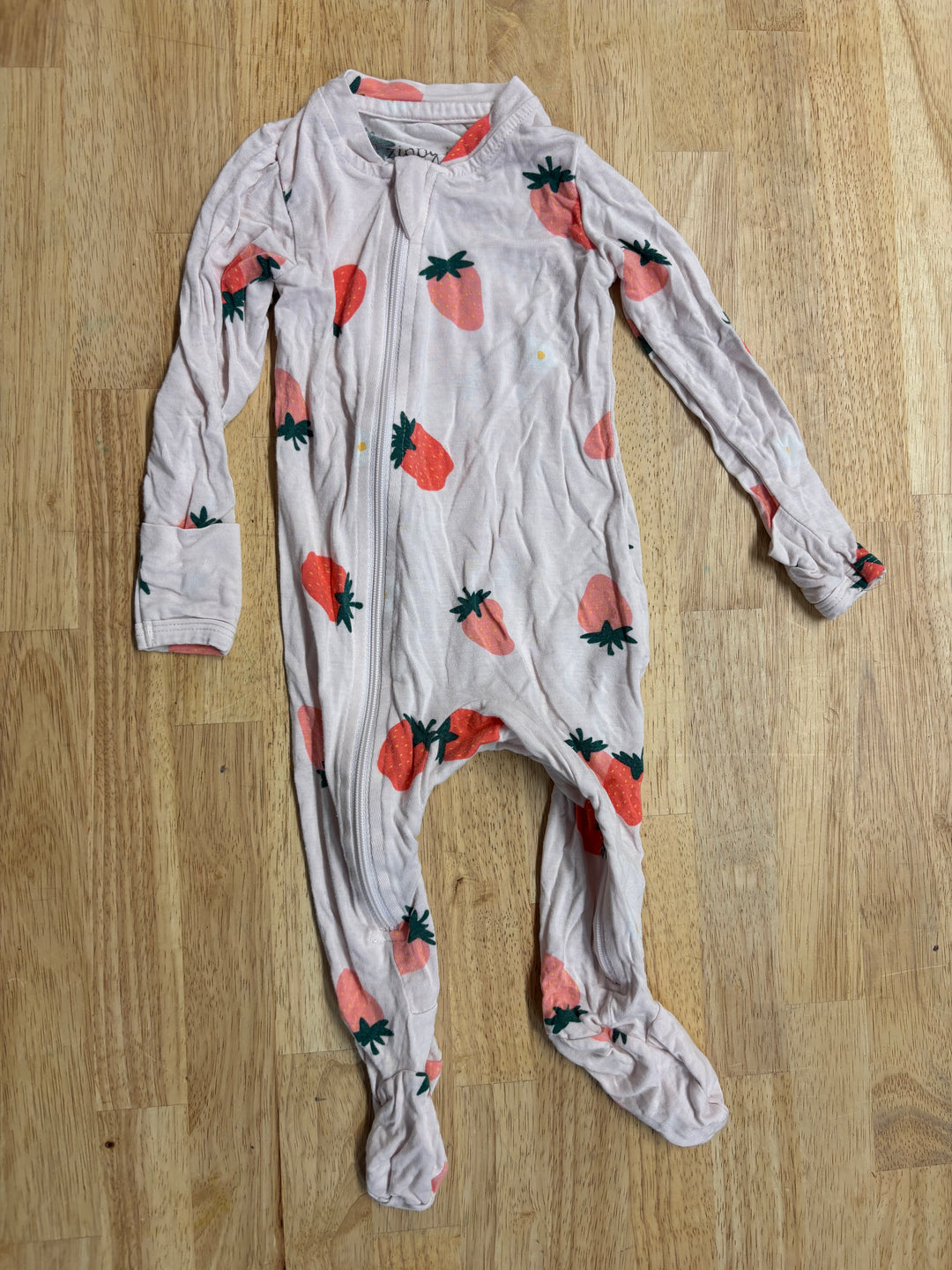 Zippyjamz Strawberry Sleeper – 0–3M
