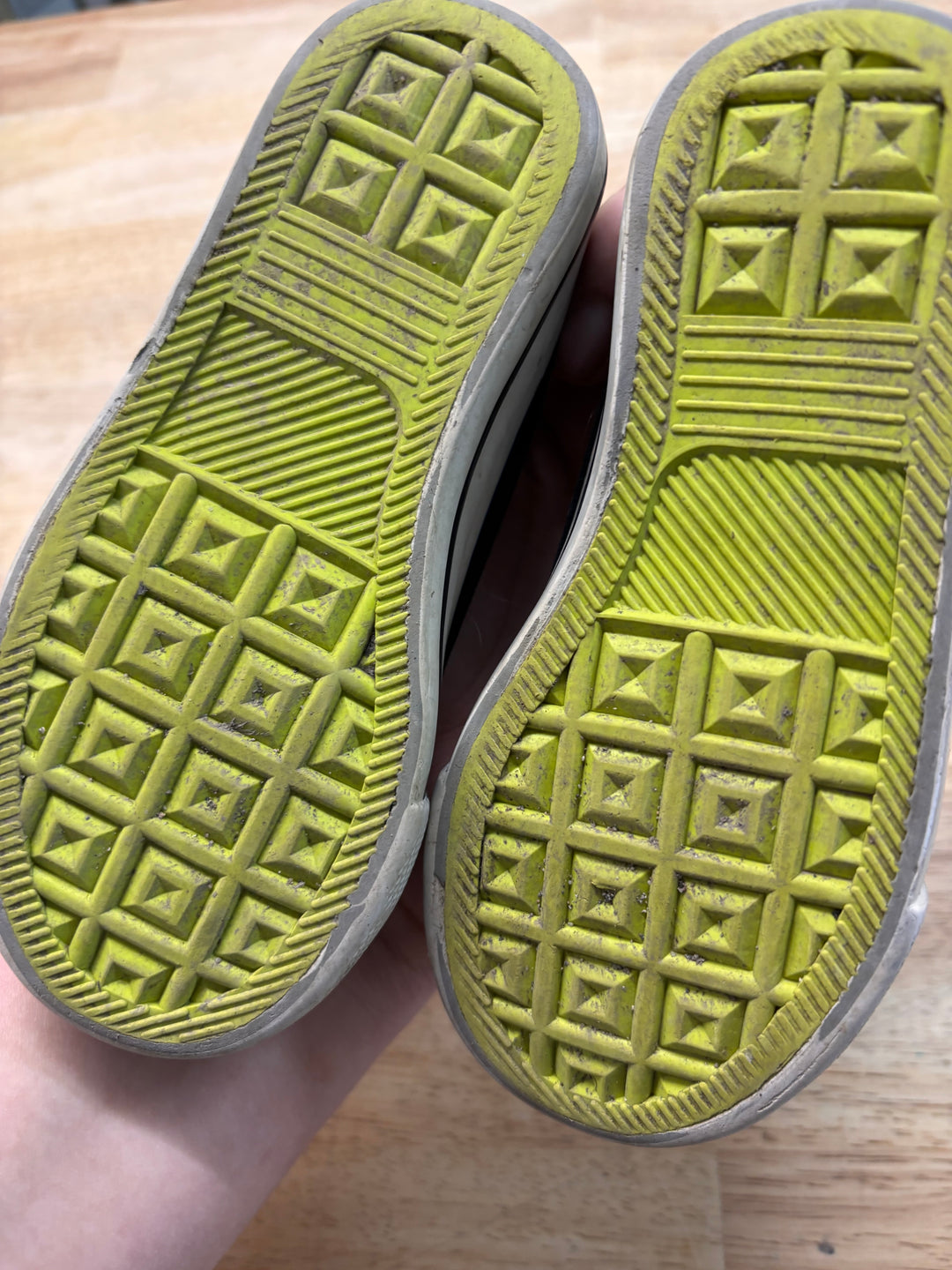 Green Sneakers – Size 7