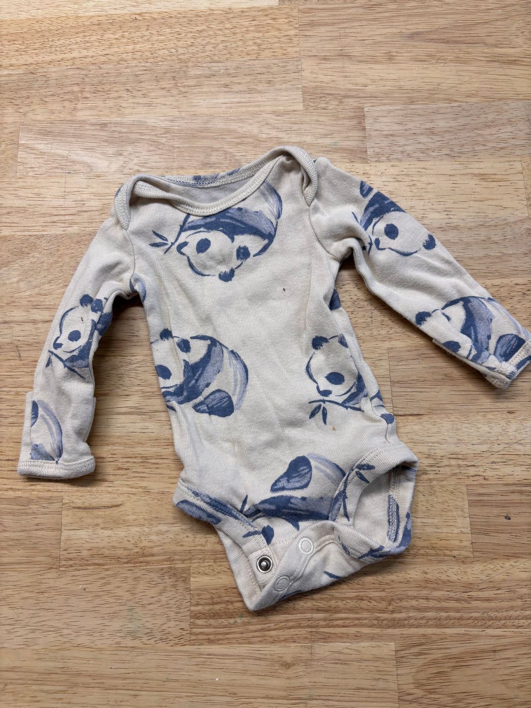 Carters Panda Bodysuit – Preemie