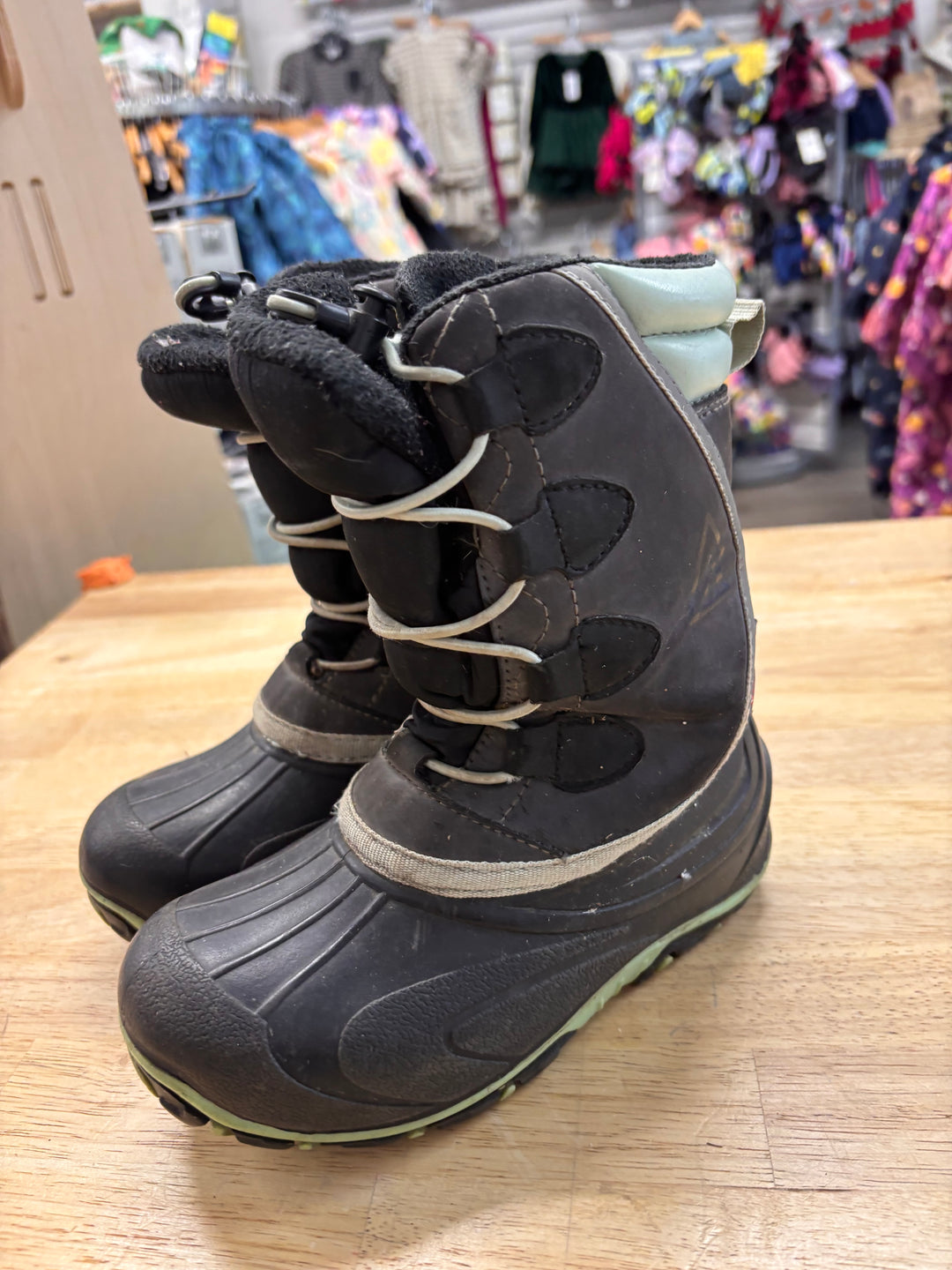 Ripzone Snow Boots – Black/Mint (Size 11)