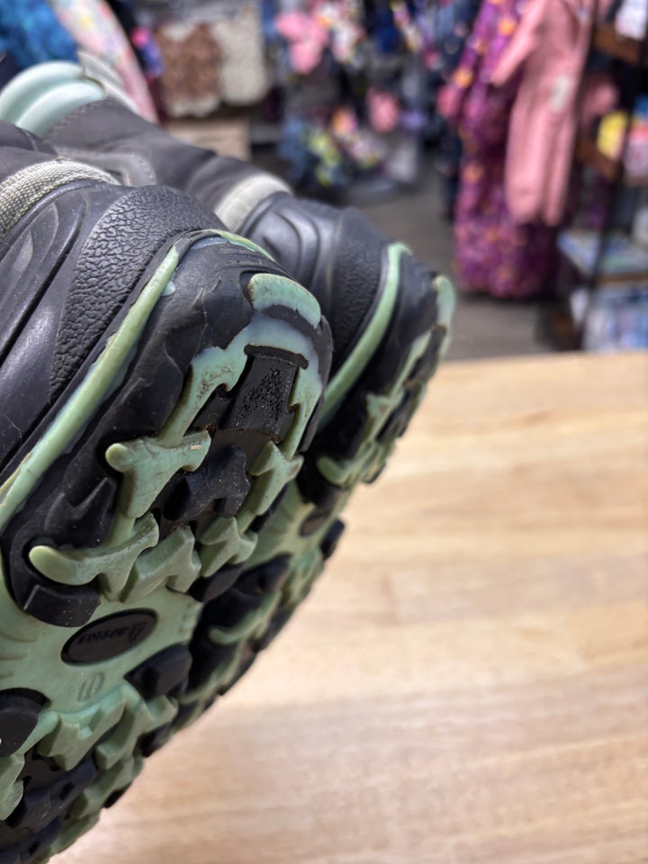 Ripzone Snow Boots – Black/Mint (Size 11)