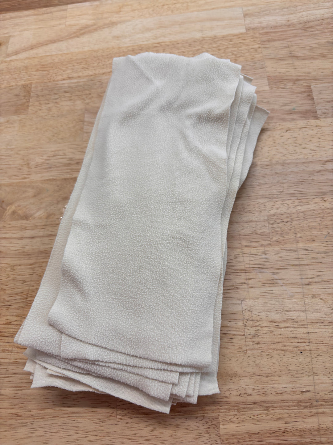 Unknown 10X5 In Liners | Set of about 24