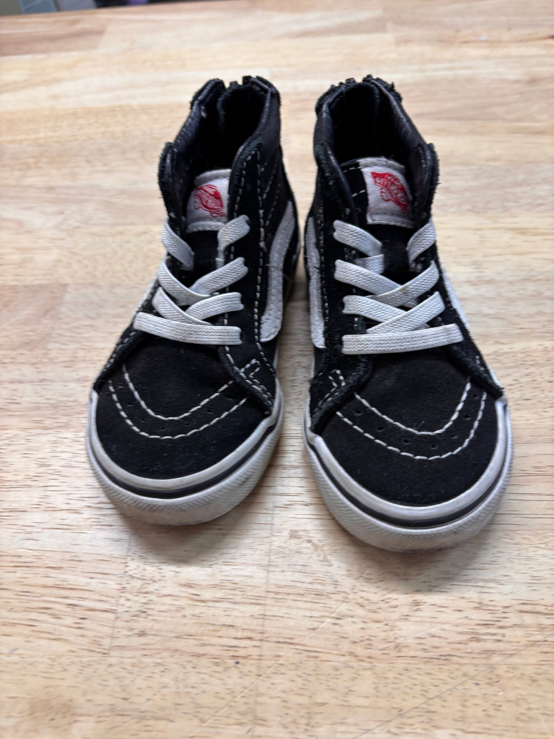 Vans High-Top Sneakers 7/8T – Black