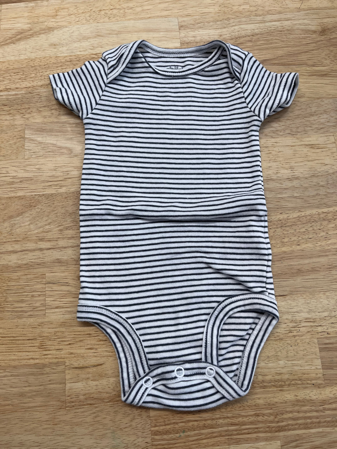Child Of Mine by Carter's 3-6 MONTH Bodysuit Stirped