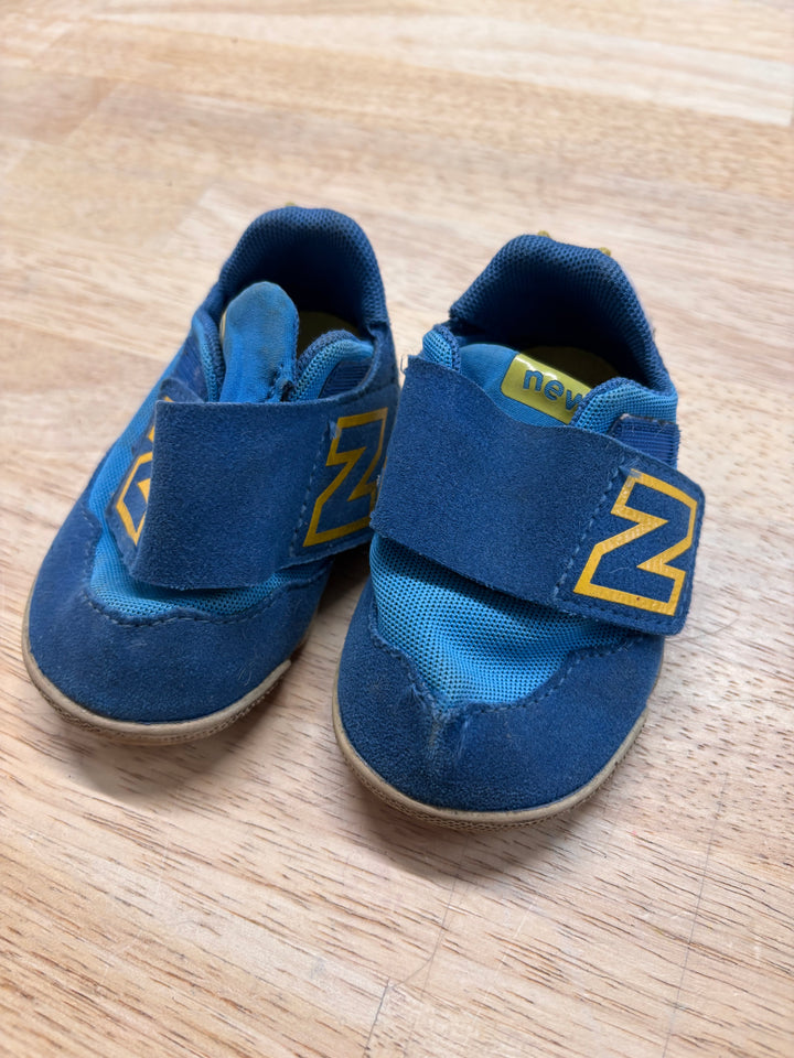 New Balance Velcro Sneakers – Blue/Yellow (Size 3)