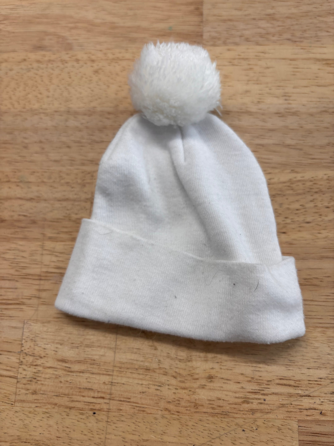 Unbranded NB Knit Hat - White with Pom
