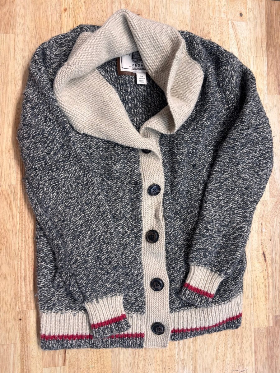 Roots Cabin Sweater Size Small Adult - Mommy & Me Matching - Nest and Sprout - Consignment