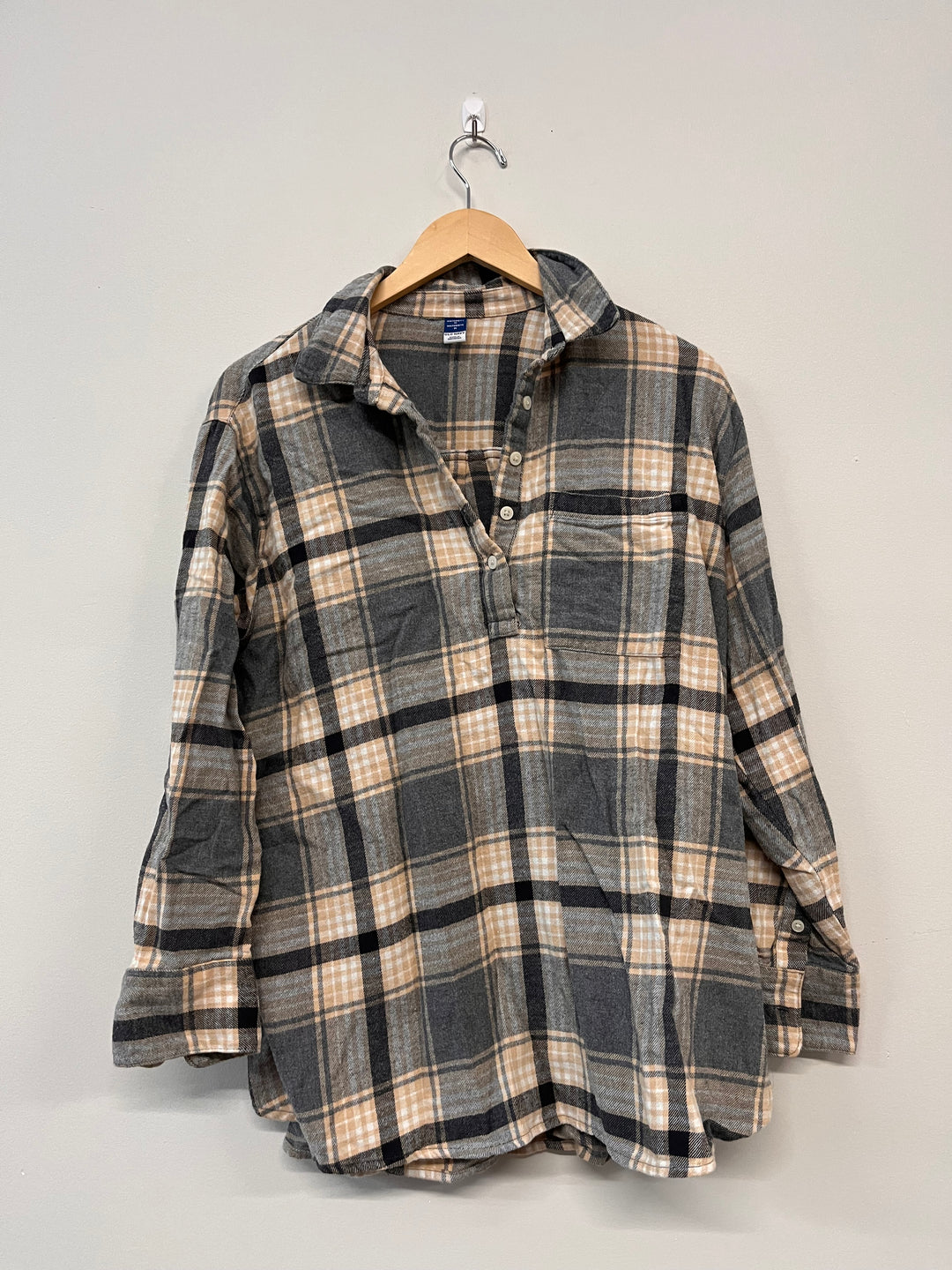 Old Navy Maternity Flannel Shirt – Brown/Grey Plaid (Medium