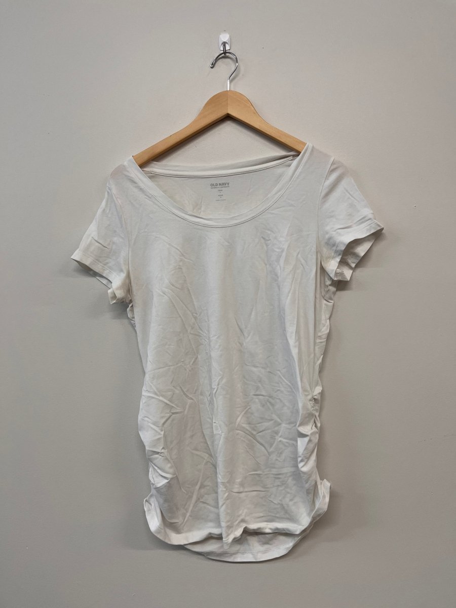 Old Navy Maternity Fitted Shirt – White (Medium) - Nest and Sprout - Consignment