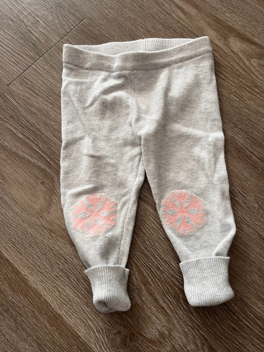 Joe Fresh 3–6M Knit Pants – Pink Snowflake Knees - Nest and Sprout-Consignment