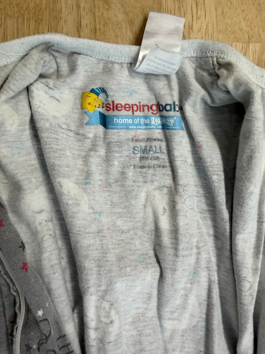 Sleeping Baby Zipadee - Zip – Small | Grey - Nest and Sprout - Consignment