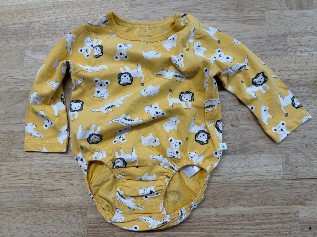 Little Green & Co Bodysuit – 6–12M | Yellow Safari Animals - Nest and Sprout - Consignment