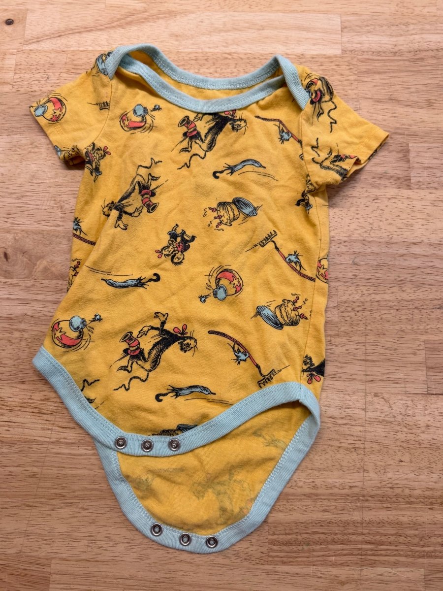 Dr. Seuss Bodysuit – 6–9M | Light Yellow | Play - Nest and Sprout - Consignment