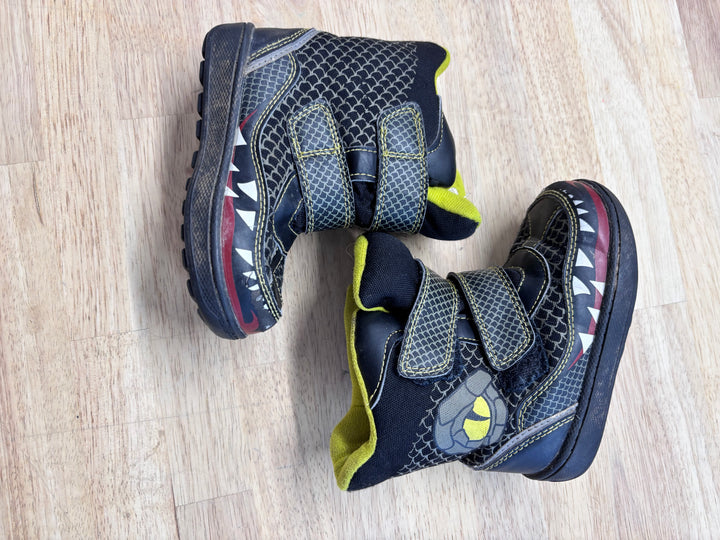 Dinosaur Winter Boots Size 7