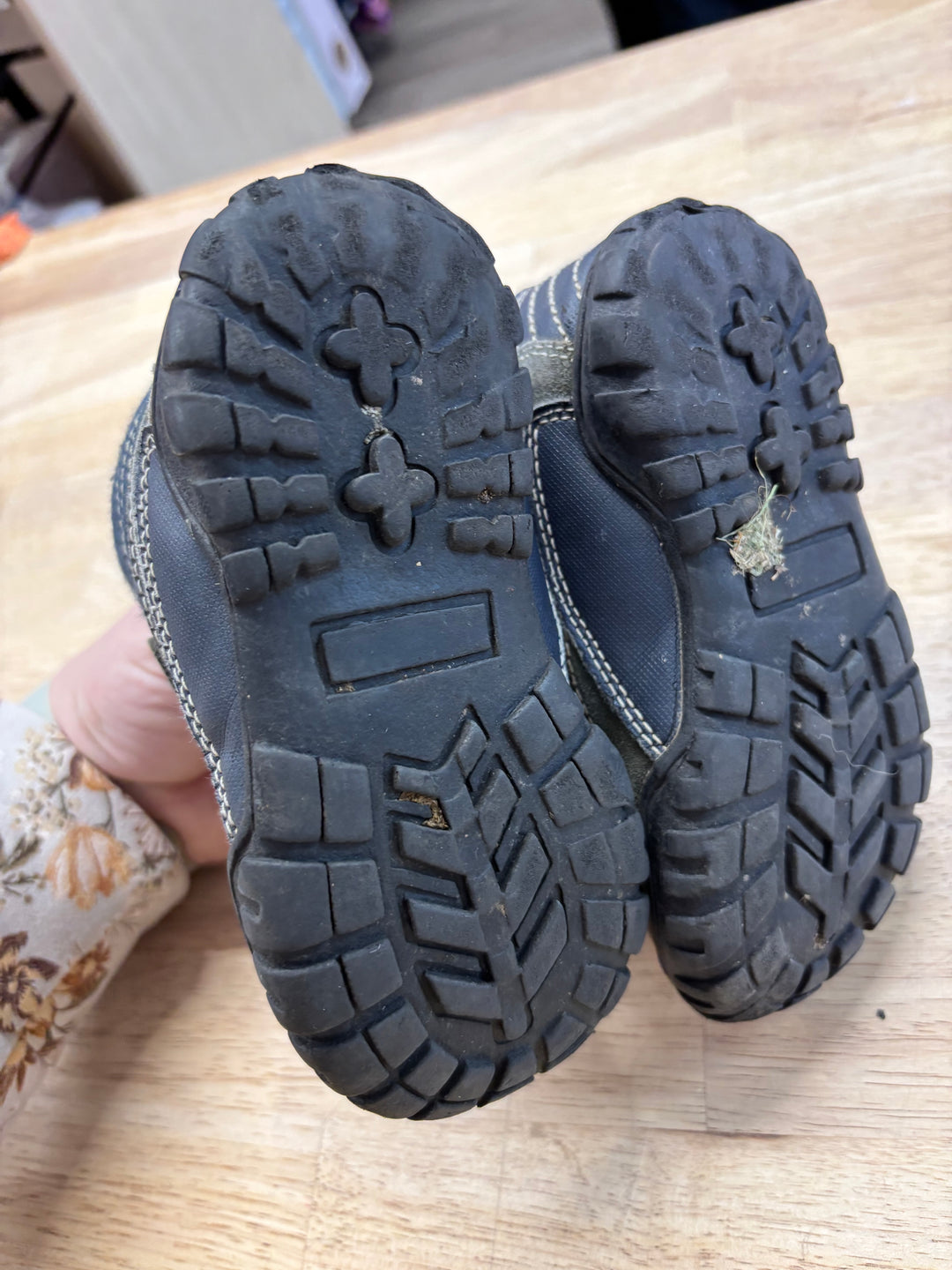 Dinosaur Winter Boots Size 7