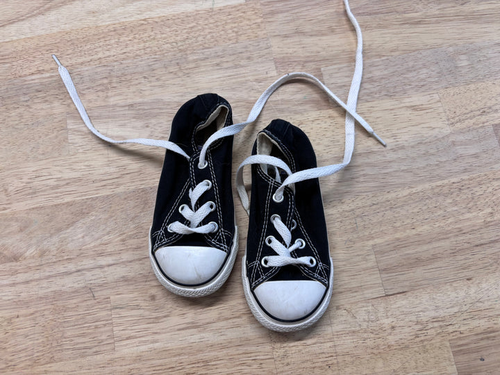 Converse Size 7 Black Sneakers