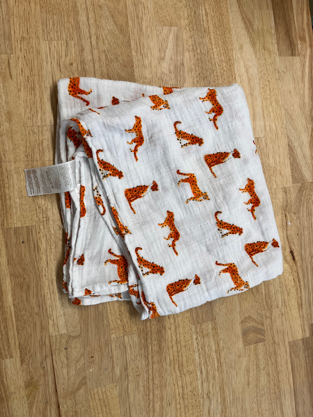 Aden + Anais Muslin Blanket – Cheetah Print