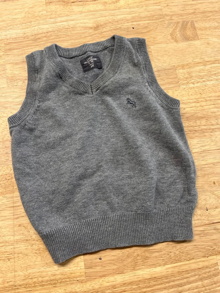 L.O.G.G. by H&M Sweater Vest – Grey Knit - Nest and Sprout - Consignment