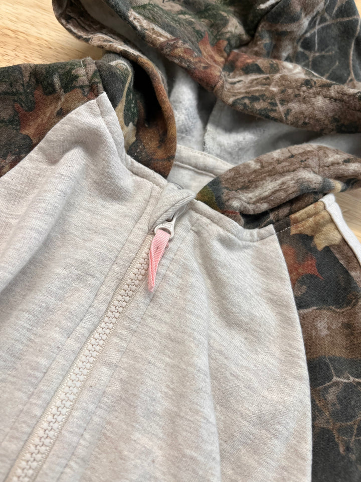 Bass Pro Shops Size 6M Zip-Up Hoodie