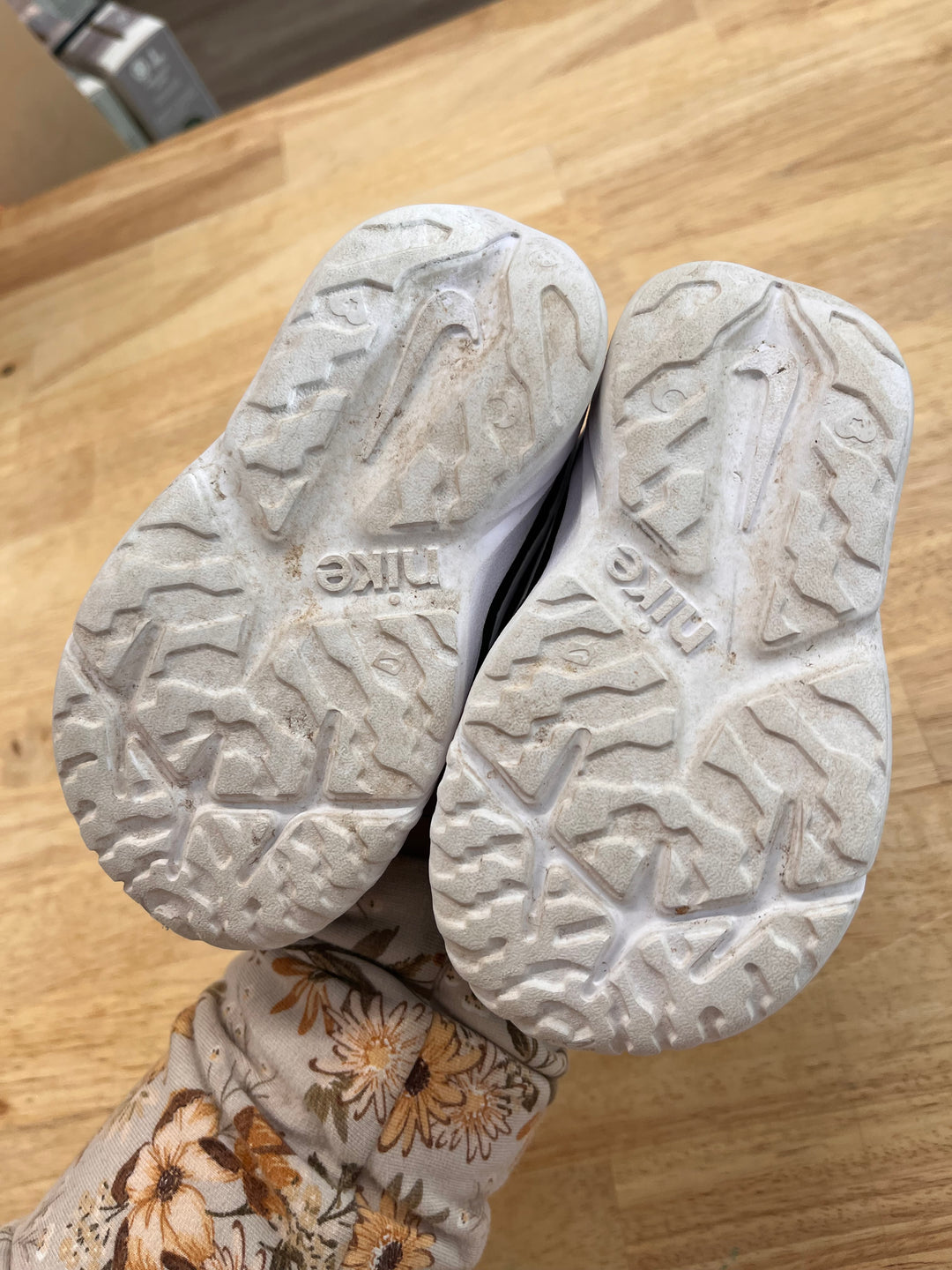 Nike Flex Runner Sneakers Size 6