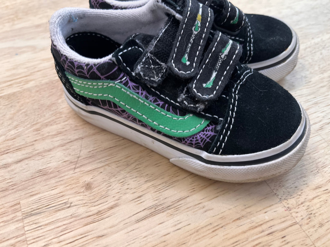 Vans Sneakers Size 5 | Glow in the Dark Spider WEb
