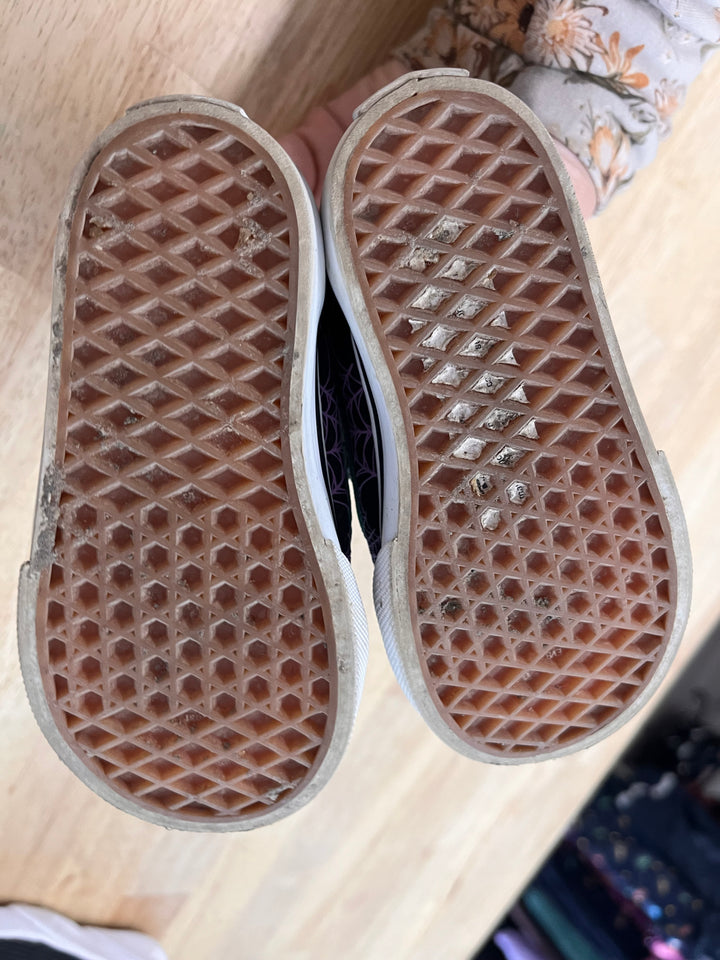 Vans Sneakers Size 5 | Glow in the Dark Spider WEb