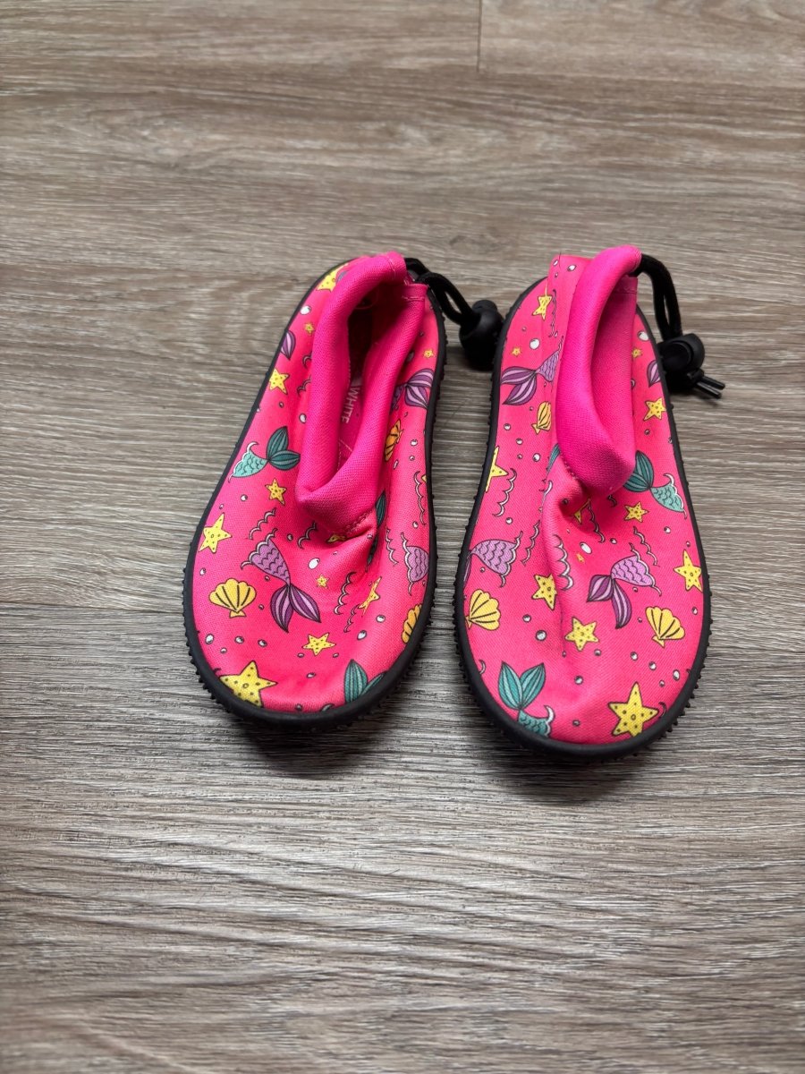 White Mountain Size 9 Mermaid Water Shoes - Nest and Sprout - Consignment